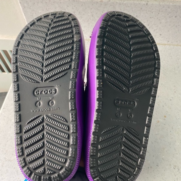 NWT McDonalds X Fuzzy Grimace Crocs - Picture 2 of 6